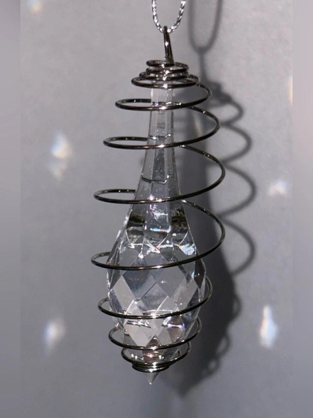 VTG Dazzling Drop Christmas ornaments Lot Of 4  Faceted Acrylic Silver Top